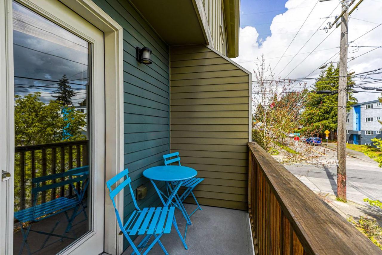 Stylish North Seattle Townhouse- Dual Master Suites Zewnętrze zdjęcie