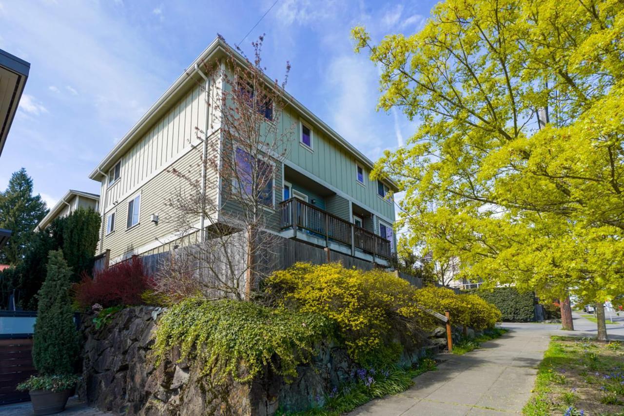 Stylish North Seattle Townhouse- Dual Master Suites Zewnętrze zdjęcie