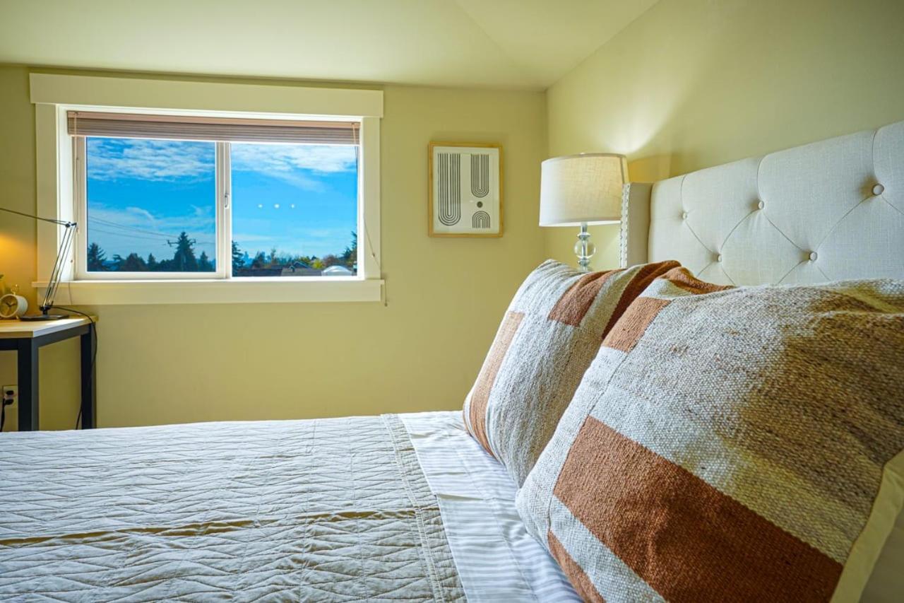 Stylish North Seattle Townhouse- Dual Master Suites Zewnętrze zdjęcie